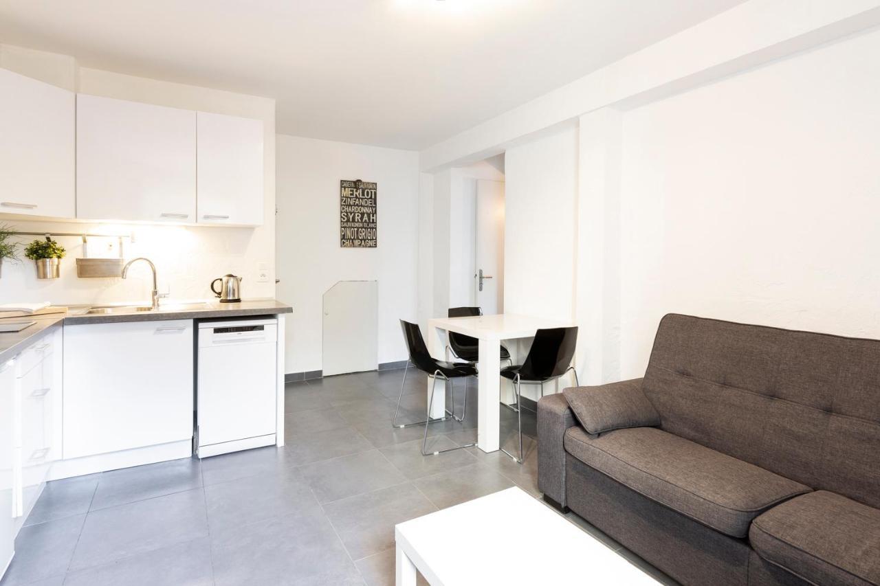 Chez Dominique - 1 Chbre 2-4Pers Centre Antibes Migrainier Ancien With Ac Apartment Екстериор снимка